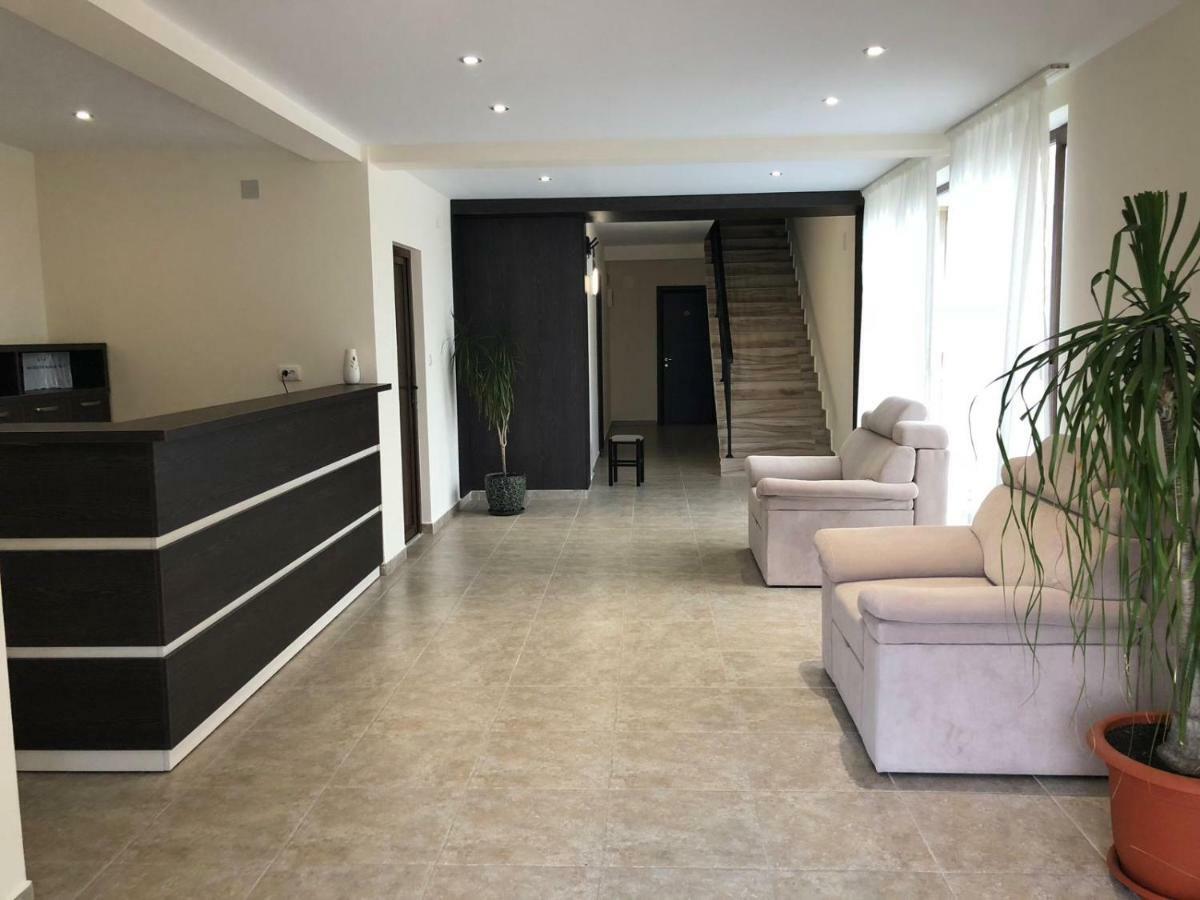 فندق Eden Blue كوستِنيست المظهر الخارجي الصورة